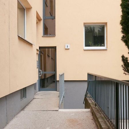 וינה Spacious 2Rooms Central Area מראה חיצוני תמונה